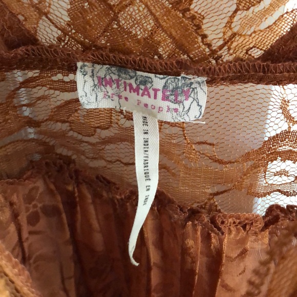 Free People • Intimately Deep V Lace Trapeze Cami - Picture 4 of 8